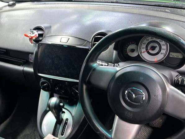 Mazda Demio III (DE) с пробегом 2010 года, цена 440 000 рублей, 246298 км, хэтчбек, Автокод Объявления