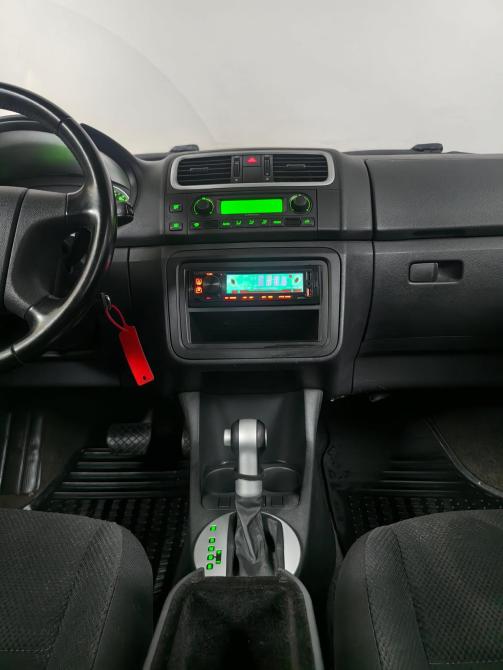 Skoda Fabia II Москва  - изображение 12