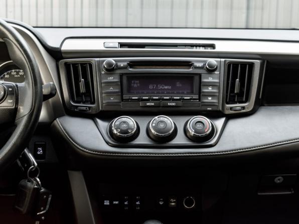 Toyota RAV4 IV (XA40) Рестайлинг с пробегом 2016 года, цена 2 090 000 рублей, 172484 км, внедорожник, Автокод Объявления
