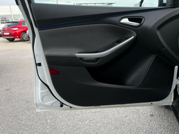 Ford Focus III с пробегом 2012 года, цена 739 000 рублей, 186323 км, хэтчбек, Автокод Объявления