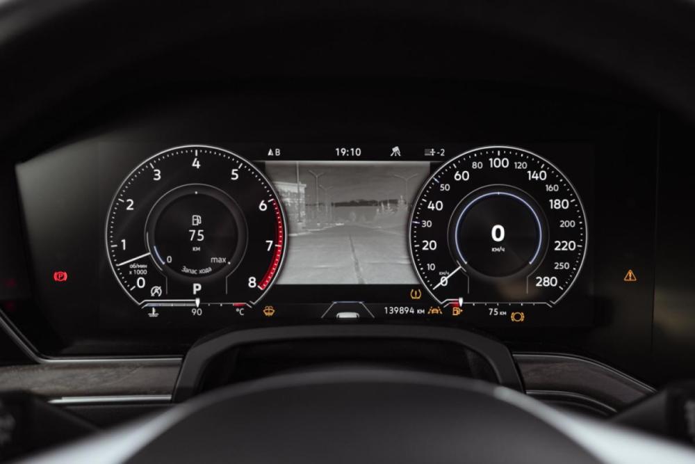 Volkswagen Touareg III Санкт-Петербург  - изображение 35