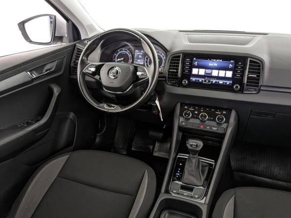 Skoda Karoq I с пробегом 2020 года, цена 2 185 000 рублей, 103015 км, внедорожник, Автокод Объявления