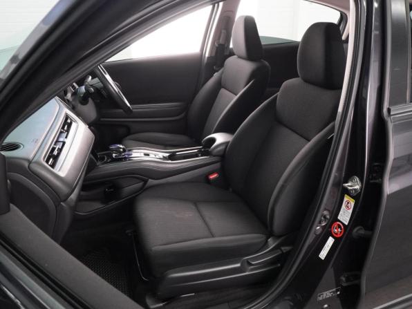 Honda Vezel I с пробегом 2014 года, цена 1 378 000 рублей, 160767 км, внедорожник, Автокод Объявления