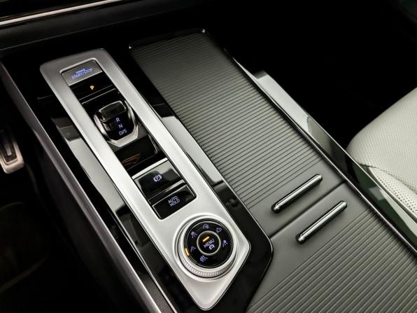 Volkswagen Tavendor I с пробегом 2023 года, цена 4 655 000 рублей, 59580 км, внедорожник, Автокод Объявления