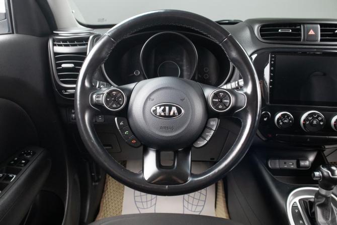 Kia Soul II Рестайлинг с пробегом 2018 года, цена 1 559 000 рублей, 78946 км, хэтчбек, Автокод Объявления