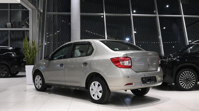 Renault Logan II с пробегом 2017 года, цена 775 000 рублей, 61741 км, седан, Автокод Объявления
