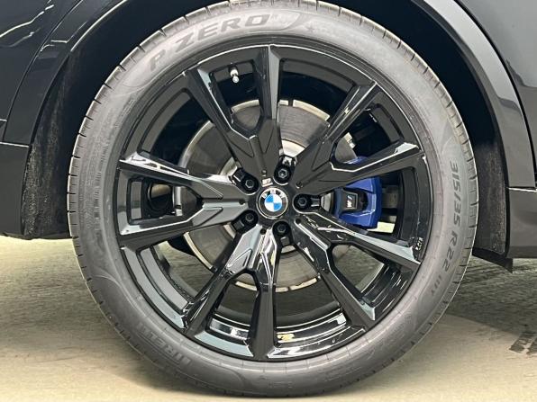 BMW X7 I (G07) Рестайлинг с пробегом 2025 года, цена 15 860 000 рублей, 5630 км, внедорожник, Автокод Объявления