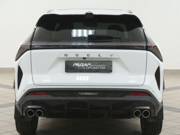 Geely Atlas II с пробегом 2023 года, цена 2 529 000 рублей, 35800 км, внедорожник, Автокод Объявления