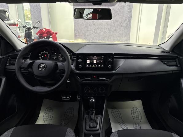 Skoda Rapid II с пробегом 2021 года, цена 1 695 000 рублей, 54371 км, лифтбек, Автокод Объявления