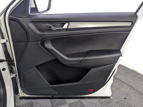 Skoda Kodiaq I с пробегом 2021 года, цена 2 389 000 рублей, 125134 км, внедорожник, Автокод Объявления