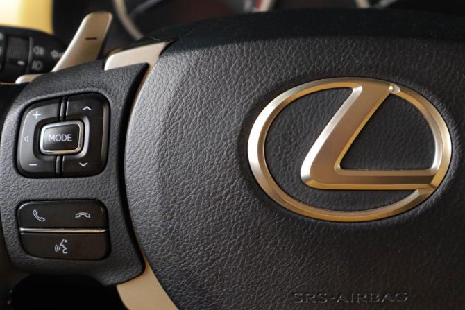Lexus NX I Рестайлинг с пробегом 2019 года, цена 4 049 000 рублей, 94100 км, внедорожник, Автокод Объявления