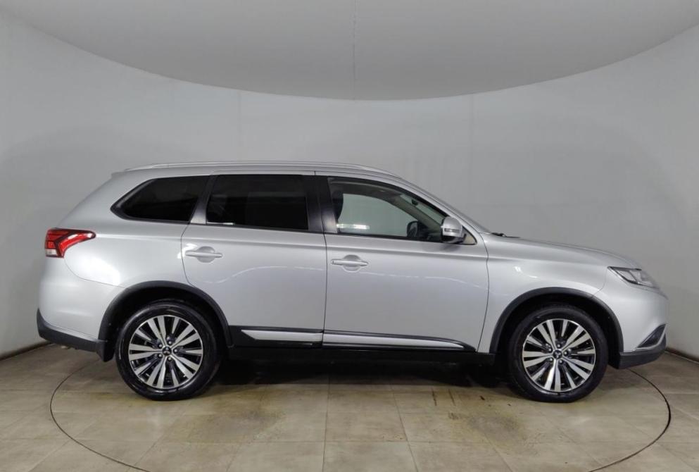 Mitsubishi Outlander III Рестайлинг 3 Волгоград  - изображение 8