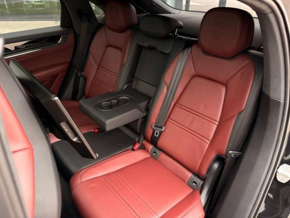 Porsche Cayenne III Рестайлинг с пробегом 2026 года, цена 25 700 000 рублей, 23 км, внедорожник, Автокод Объявления
