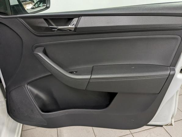 Skoda Rapid II с пробегом 2021 года, цена 1 140 000 рублей, 227518 км, лифтбек, Автокод Объявления
