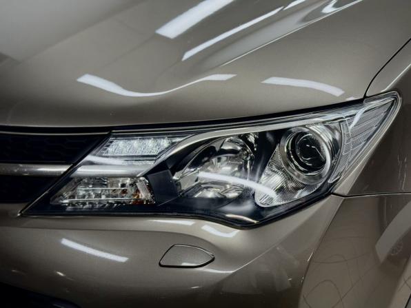 Toyota RAV4 IV (XA40) с пробегом 2015 года, цена 2 058 000 рублей, 126845 км, внедорожник, Автокод Объявления
