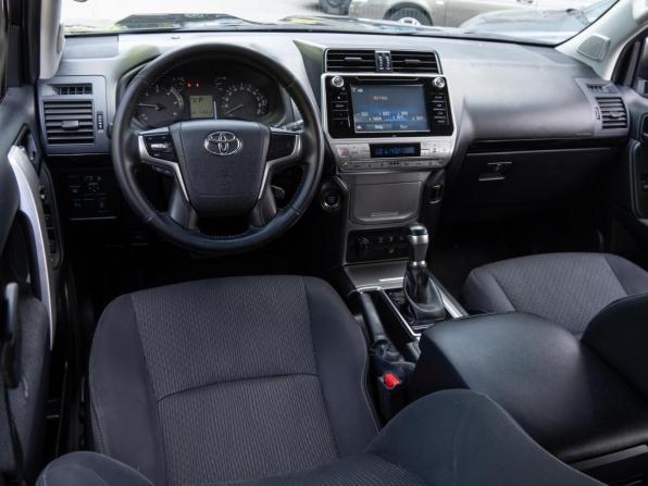 Toyota Land Cruiser Prado 150 Series Рестайлинг 2 с пробегом 2018 года, цена 5 299 000 рублей, 116818 км, внедорожник, Автокод Объявления
