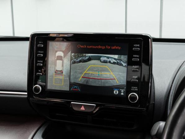 Toyota Yaris Cross I с пробегом 2021 года, цена 2 830 000 рублей, 31660 км, внедорожник, Автокод Объявления