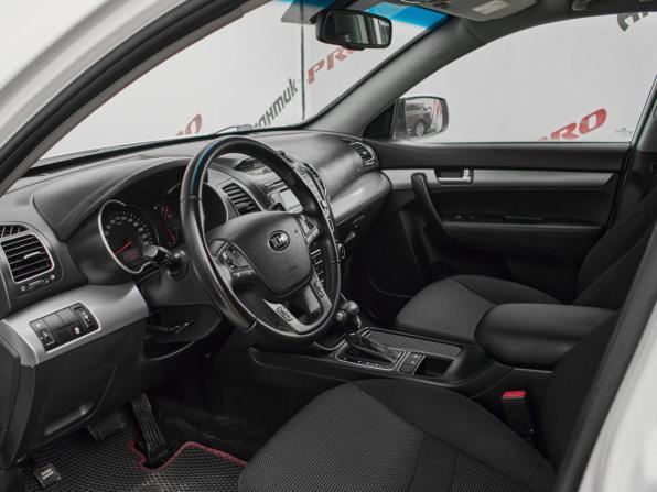 Kia Sorento II Рестайлинг с пробегом 2012 года, цена 1 550 000 рублей, 183369 км, внедорожник, Автокод Объявления