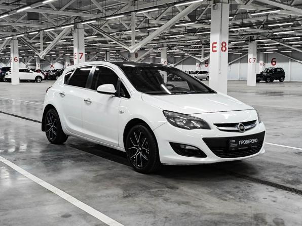 Opel Astra J Рестайлинг с пробегом 2013 года, цена 620 000 рублей, 247861 км, хэтчбек, Автокод Объявления