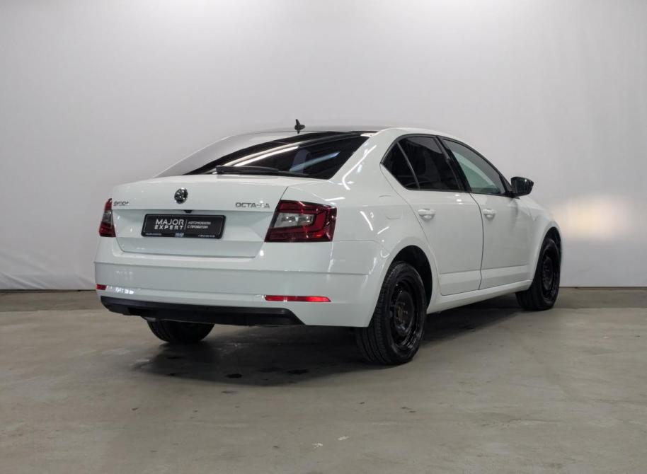 Skoda Octavia III (A7) Рестайлинг Санкт-Петербург  - изображение 5
