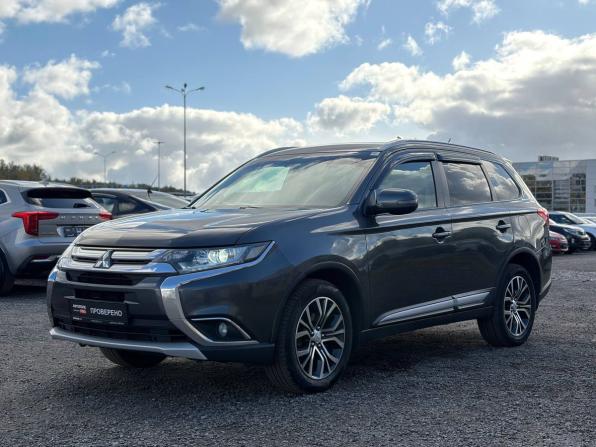 Mitsubishi Outlander III Рестайлинг 2 с пробегом 2015 года, цена 1 575 000 рублей, 159000 км, внедорожник, Автокод Объявления