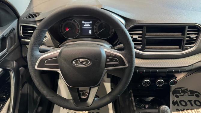 Lada (ВАЗ) Vesta I Рестайлинг (NG) с пробегом 2023 года, цена 1 099 000 рублей, 61205 км, седан, Автокод Объявления