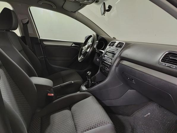 Volkswagen Golf VI с пробегом 2012 года, цена 770 000 рублей, 261135 км, хэтчбек, Автокод Объявления