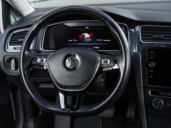 Volkswagen Golf VII Рестайлинг с пробегом 2018 года, цена 1 898 000 рублей, 115978 км, хэтчбек, Автокод Объявления