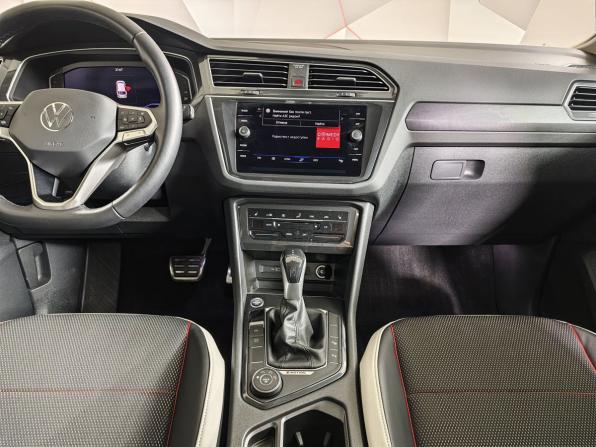 Volkswagen Tiguan II Рестайлинг с пробегом 2021 года, цена 4 200 000 рублей, 3337 км, внедорожник, Автокод Объявления
