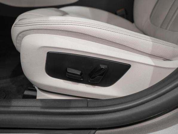 BMW 5 серии VII (G30/G31/G38) с пробегом 2017 года, цена 2 570 000 рублей, 145948 км, седан, Автокод Объявления