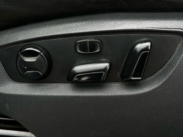 Volkswagen Touareg II с пробегом 2011 года, цена 1 815 000 рублей, 333885 км, внедорожник, Автокод Объявления