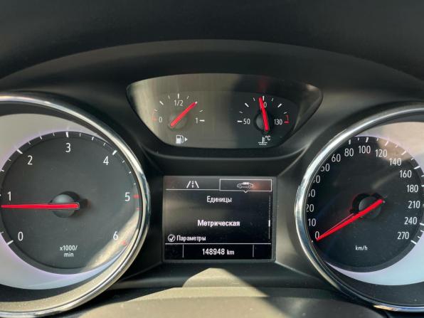 Opel Astra K с пробегом 2018 года, цена 1 347 650 рублей, 148940 км, универсал, Автокод Объявления