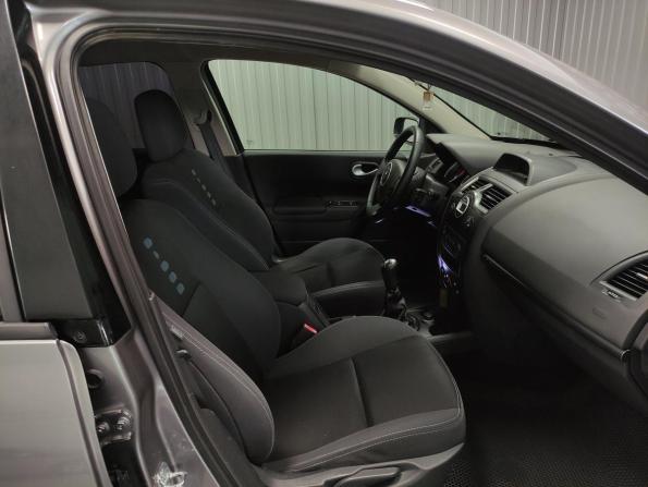 Renault Megane II Рестайлинг с пробегом 2008 года, цена 480 000 рублей, 279517 км, седан, Автокод Объявления