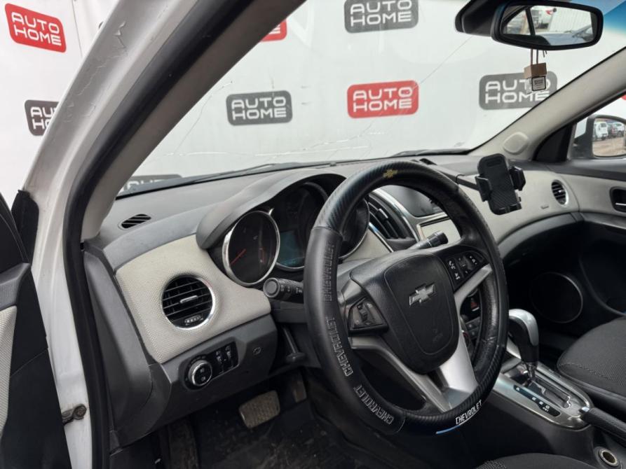 Chevrolet Cruze I Рестайлинг Санкт-Петербург  - изображение 7
