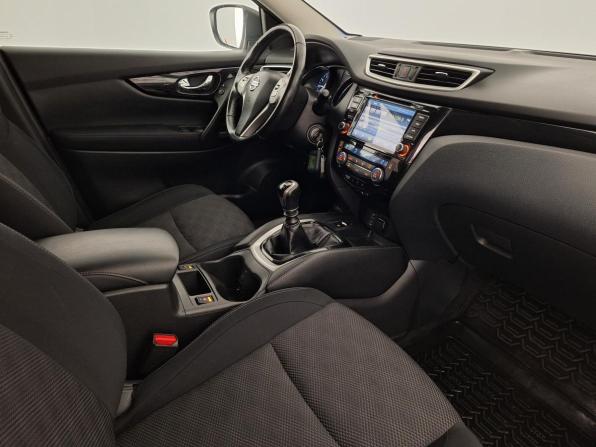Nissan Qashqai II с пробегом 2016 года, цена 1 669 000 рублей, 144000 км, внедорожник, Автокод Объявления