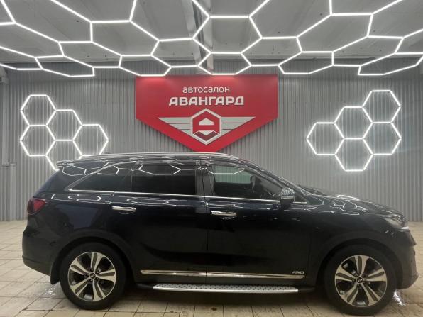 Kia Sorento III Prime Рестайлинг с пробегом 2018 года, цена 2 100 000 рублей, 252895 км, внедорожник, Автокод Объявления