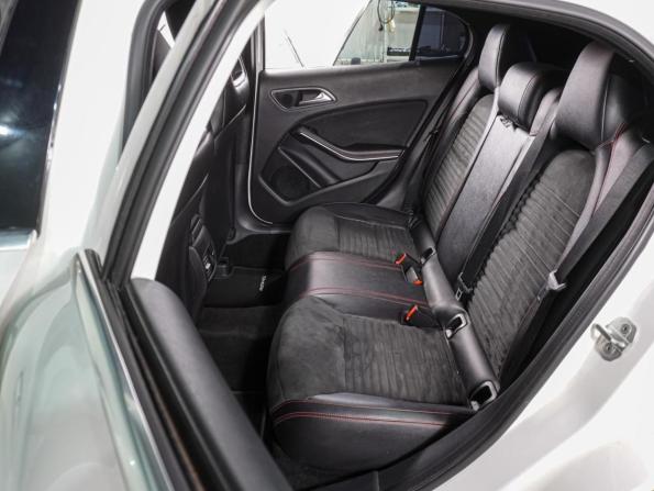 Mercedes-Benz GLA I (X156) с пробегом 2015 года, цена 2 044 000 рублей, 148591 км, внедорожник, Автокод Объявления