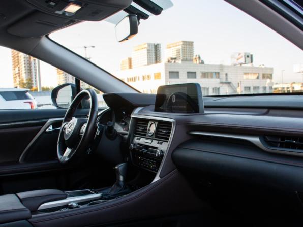 Lexus RX IV Рестайлинг с пробегом 2019 года, цена 5 098 000 рублей, 58900 км, внедорожник, Автокод Объявления