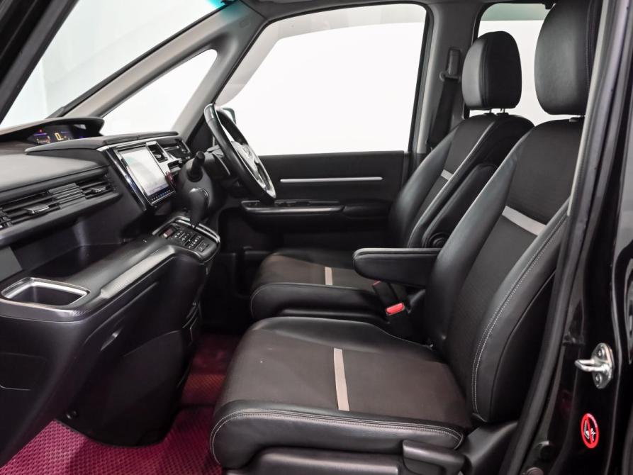 Honda Stepwgn V Рестайлинг Екатеринбург  - изображение 9
