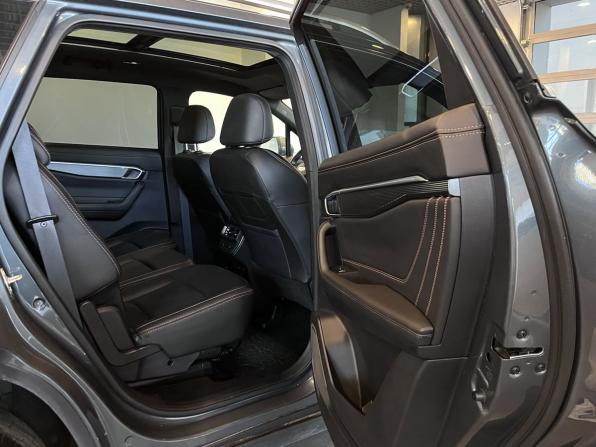 Geely Okavango I Рестайлинг с пробегом 2024 года, цена 3 176 000 рублей, 21862 км, внедорожник, Автокод Объявления