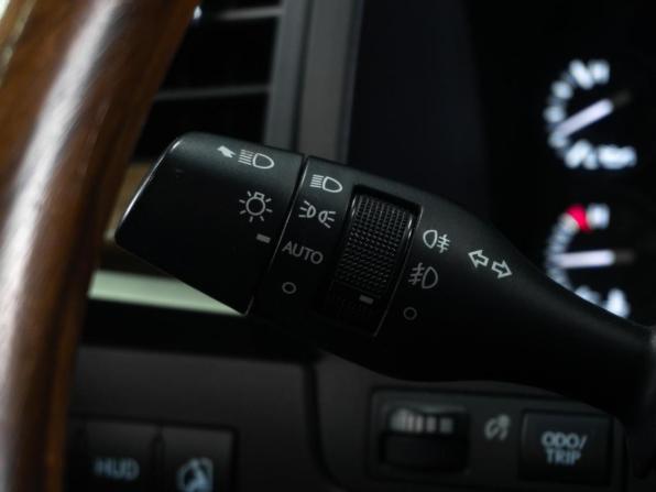 Lexus LX III Рестайлинг 2 с пробегом 2017 года, цена 7 949 000 рублей, 119156 км, внедорожник, Автокод Объявления