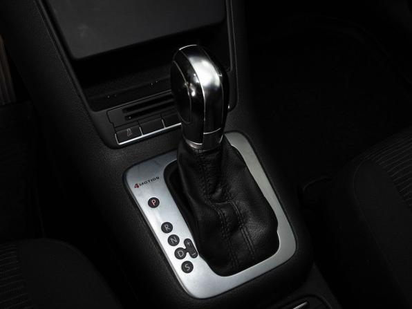 Volkswagen Tiguan I Рестайлинг с пробегом 2013 года, цена 1 550 000 рублей, 197126 км, внедорожник, Автокод Объявления