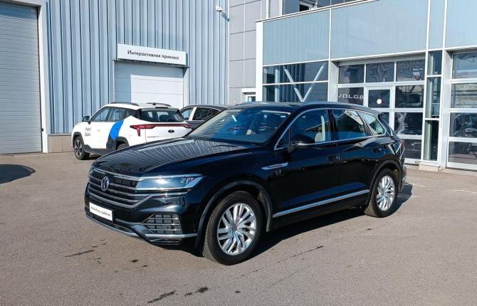 Volkswagen Touareg III с пробегом 2019 года, цена 3 735 000 рублей, 110000 км, внедорожник, Автокод Объявления