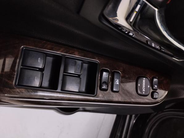 Toyota Camry VII (XV50) Рестайлинг с пробегом 2016 года, цена 1 620 000 рублей, 217378 км, седан, Автокод Объявления