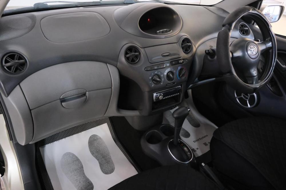 Toyota Vitz I (P10) Омск  - изображение 18