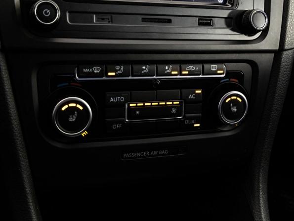 Volkswagen Golf VI с пробегом 2012 года, цена 849 000 рублей, 216696 км, хэтчбек, Автокод Объявления