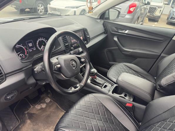 Skoda Karoq I с пробегом 2021 года, цена 1 798 000 рублей, 155353 км, внедорожник, Автокод Объявления