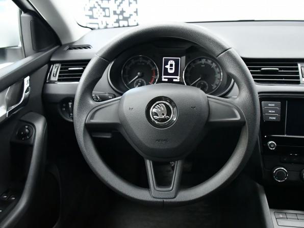Skoda Octavia III (A7) Рестайлинг с пробегом 2020 года, цена 1 757 000 рублей, 78120 км, лифтбек, Автокод Объявления