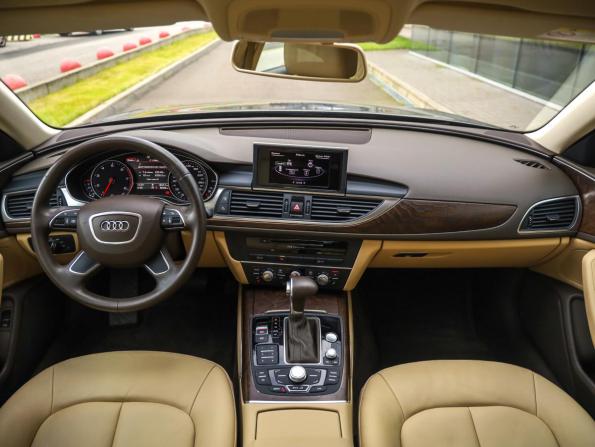 Audi A6 IV (C7) с пробегом 2012 года, цена 2 149 777 рублей, 66322 км, седан, Автокод Объявления