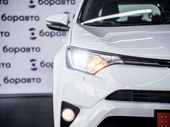 Toyota RAV4 IV (XA40) Рестайлинг с пробегом 2016 года, цена 2 235 000 рублей, 126670 км, внедорожник, Автокод Объявления